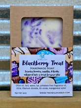 Load image into Gallery viewer, BLACKBERRY TREAT HANDMADE SOAP BAR