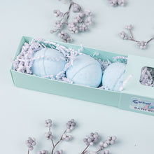 Load image into Gallery viewer, SNOW BALL FIGHT BATH BOMB TRIO