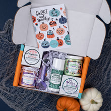 Load image into Gallery viewer, SWEET AND SPOOKY BOX